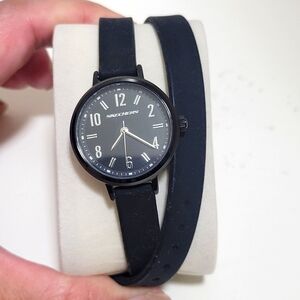 Sketchers wrap around watch